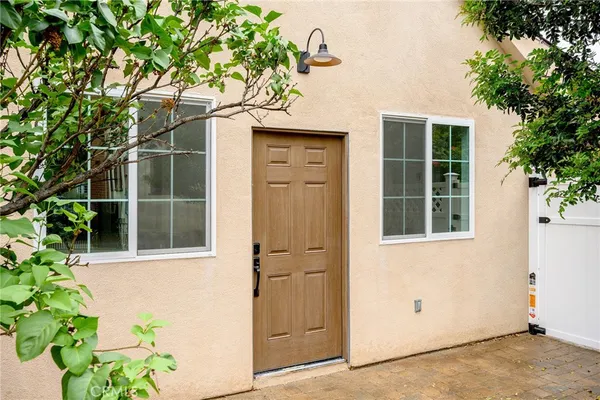 $2,700 | 3505 Rosemary Avenue, Unit A, Glendale, CA 91208