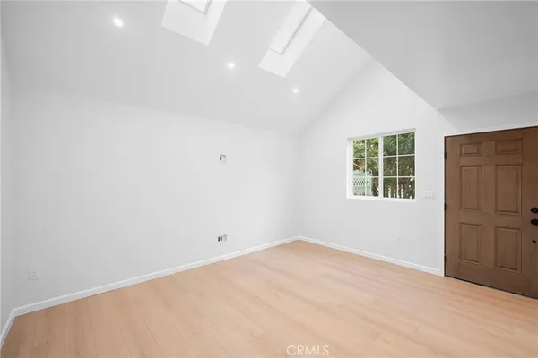 $2,700 | 3505 Rosemary Avenue, Unit A, Glendale, CA 91208