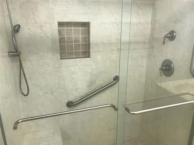 $1,395 | 3943 Freedom Avenue, Unit 2, Sarasota, FL 34231