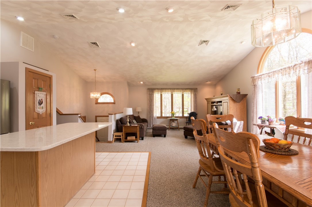 793 Hammet Road Coventry, RI 02816 - Photo 14 of 40