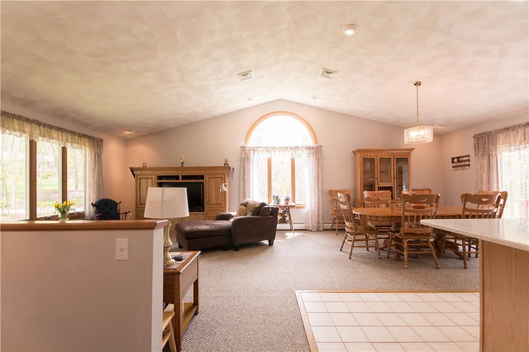 793 Hammet Road Coventry, RI 02816 - Photo 15 of 40