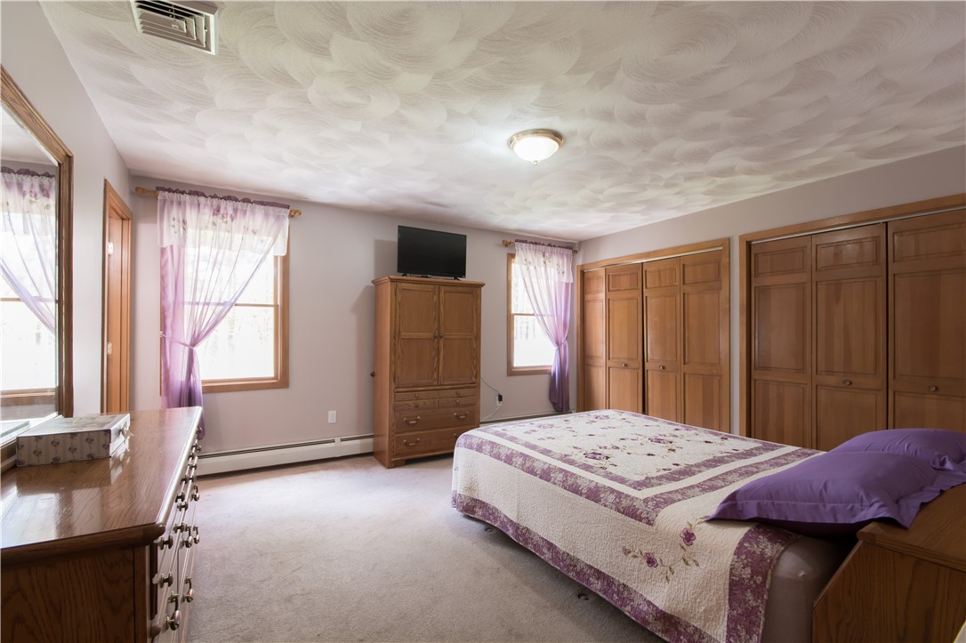 793 Hammet Road Coventry, RI 02816 - Photo 23 of 40