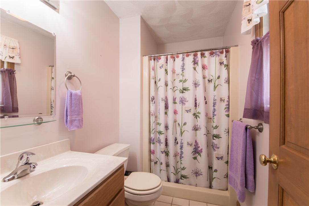 793 Hammet Road Coventry, RI 02816 - Photo 28 of 40