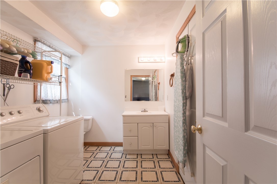 793 Hammet Road Coventry, RI 02816 - Photo 30 of 40