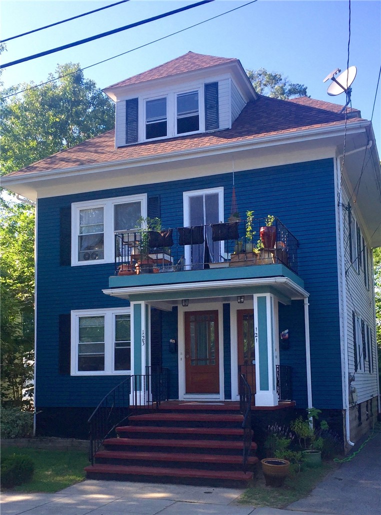 121 Rutherglen Avenue Providence, RI 02907 - Photo 14 of 20