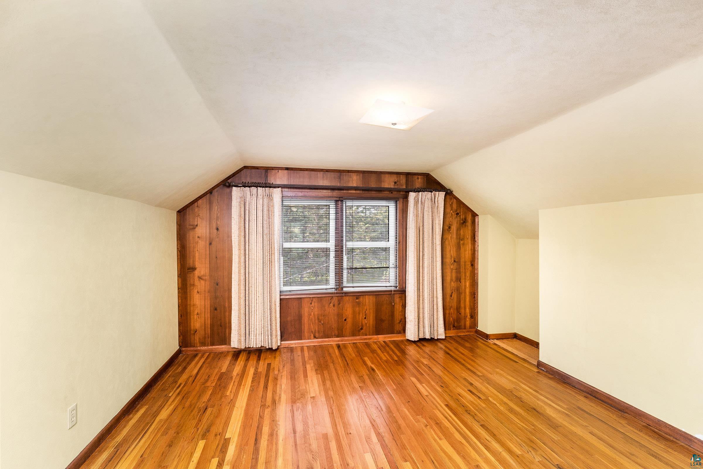 5426 Samuelson Road Duluth, MN 55811 - Photo 19 of 41 Bedroom 4