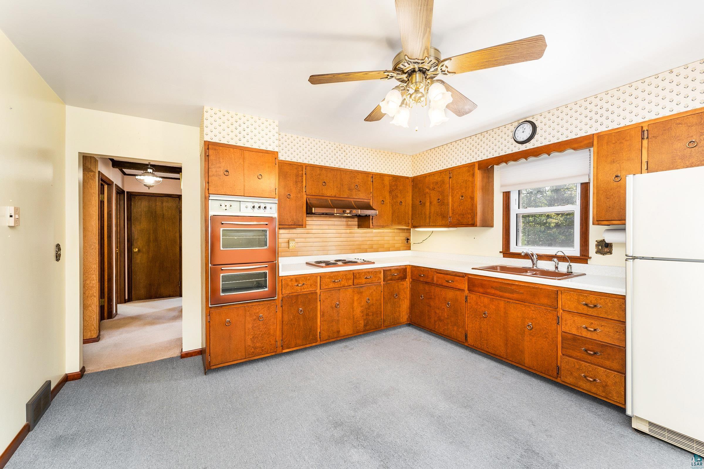 5426 Samuelson Road Duluth, MN 55811 - Photo 7 of 41 Kitchen