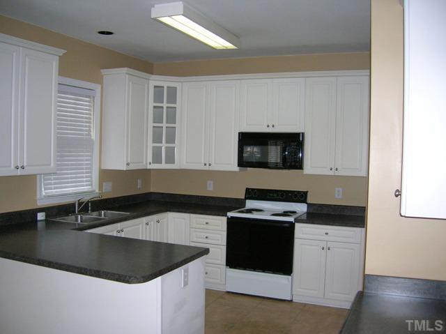 9 Summer Ridge Durham, NC 27712 - Photo 5 of 14 Gallery Image 5