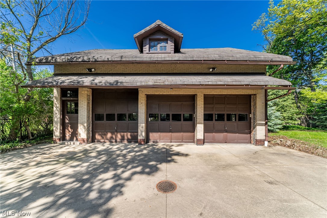 2170 South Overlook Road Cleveland Heights, OH 44106 - Photo 6 of 50 Gallery Image 6