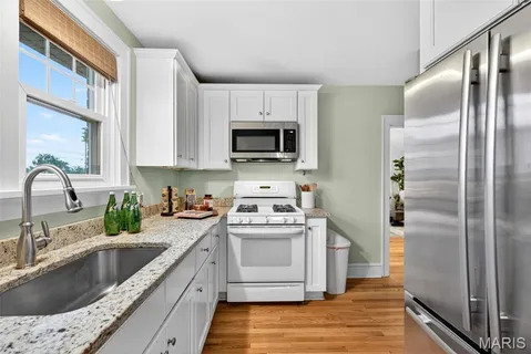 $259,900 | 2655 Louis Avenue, St. Louis, MO 63144