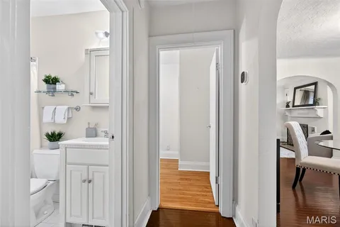 $259,900 | 2655 Louis Avenue, St. Louis, MO 63144