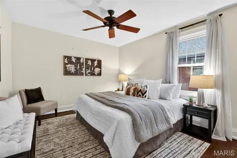 $259,900 | 2655 Louis Avenue, St. Louis, MO 63144