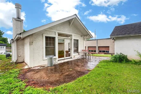 $259,900 | 2655 Louis Avenue, St. Louis, MO 63144