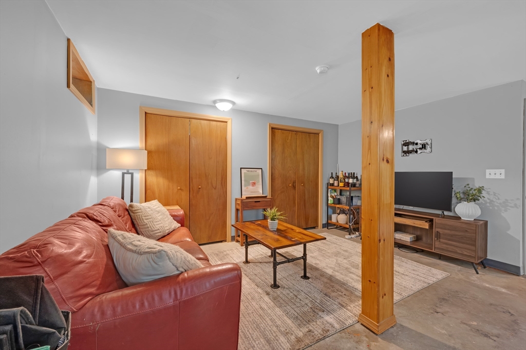 850 N Road Hardwick, MA 01037 - Photo 21 of 28