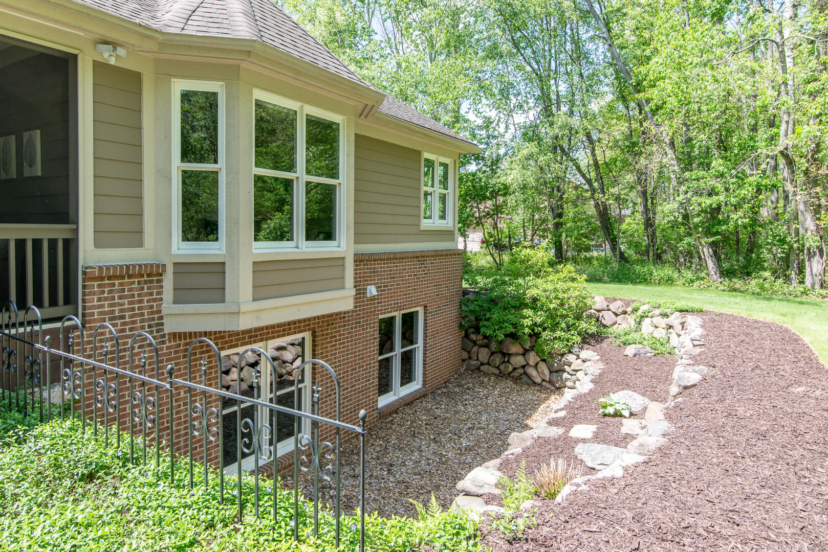 7329 Ridge Line Circle Dexter, MI 48130 - Photo 48 of 71 005_18