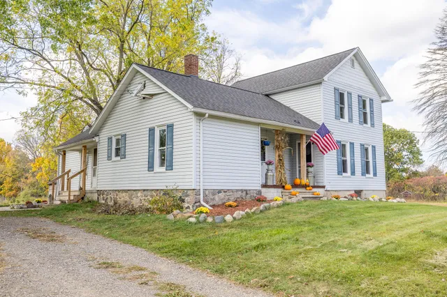 $429,000 | 4420 Bull Run Road, Gregory, MI 48137