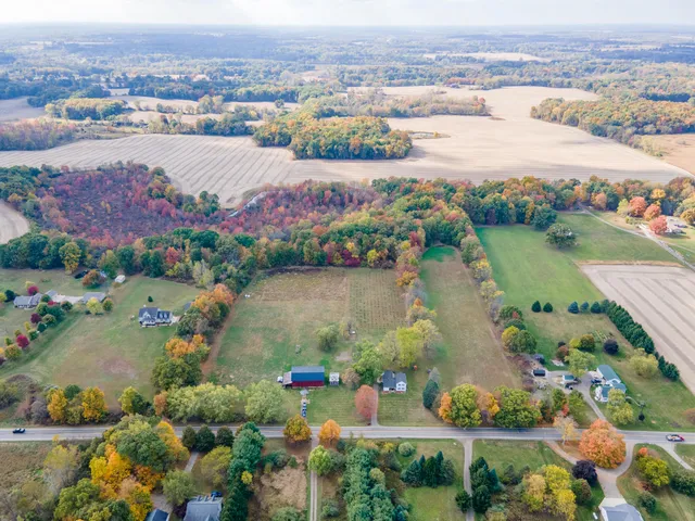 $429,000 | 4420 Bull Run Road, Gregory, MI 48137