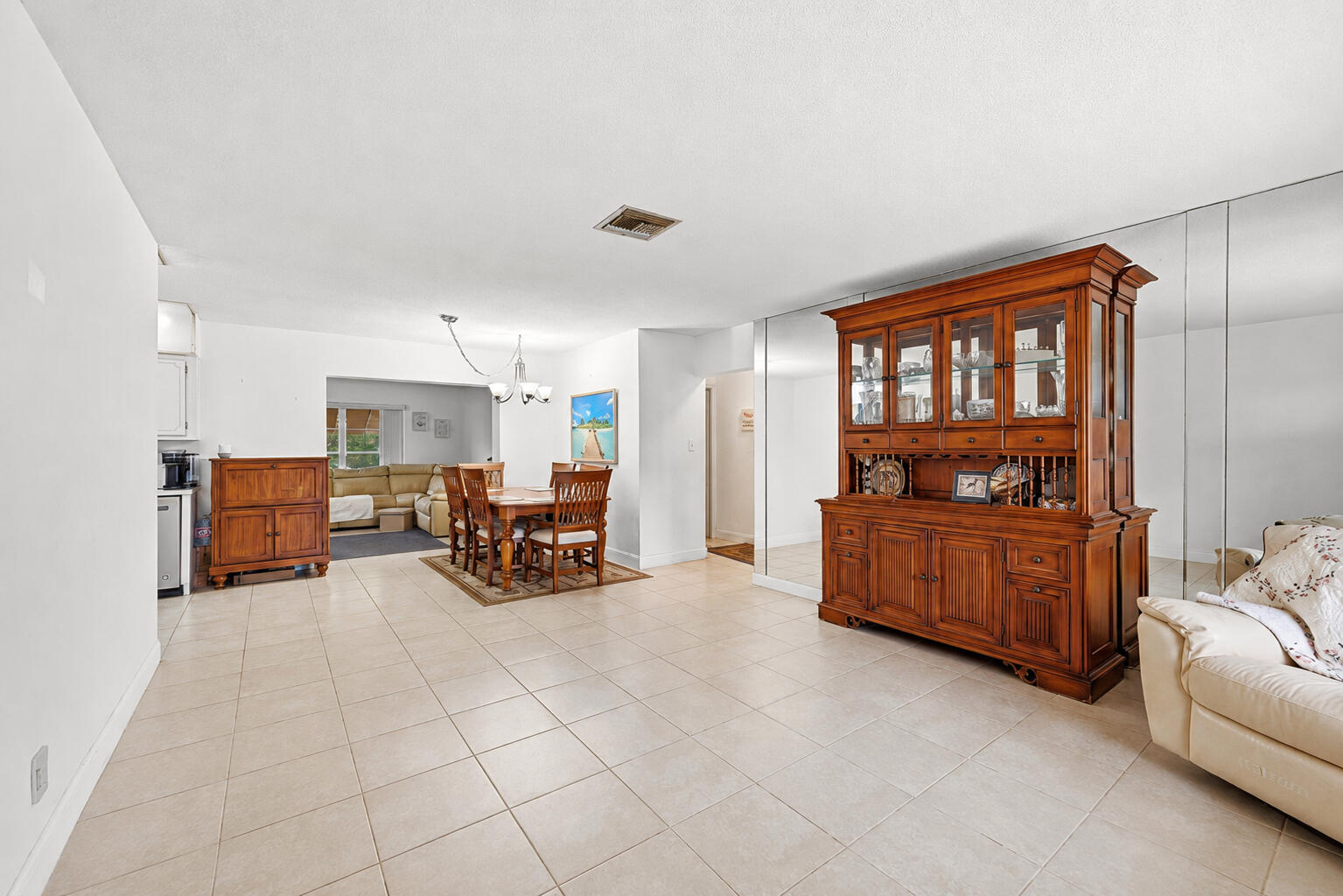 9505 Northwest 73rd Street Tamarac, FL 33321 - Photo 19 of 48 JPEG image-411C-B23F-E5-0