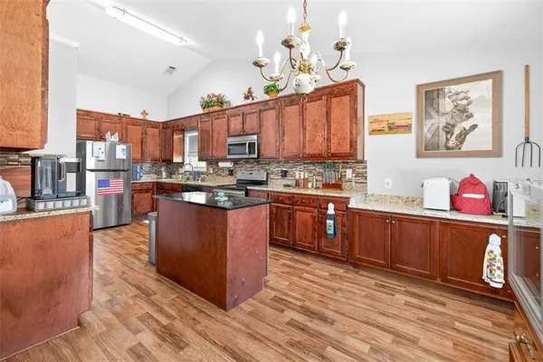 $400,000 | 1411 Silvergate Way, Winder, GA 30680