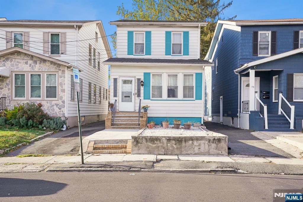 75 Coolidge Street Irvington, NJ 07111 - Photo 2 of 30