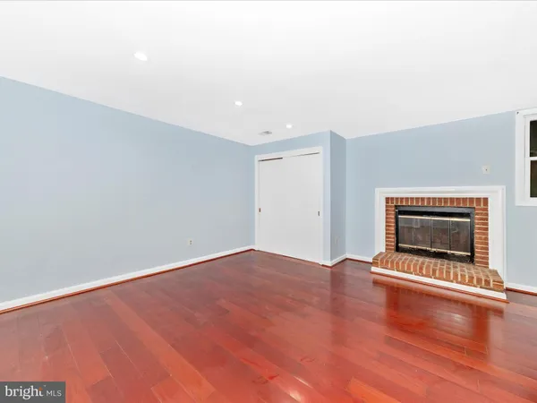 $2,900 | 314 Crescendo Way, Silver Spring, MD 20901