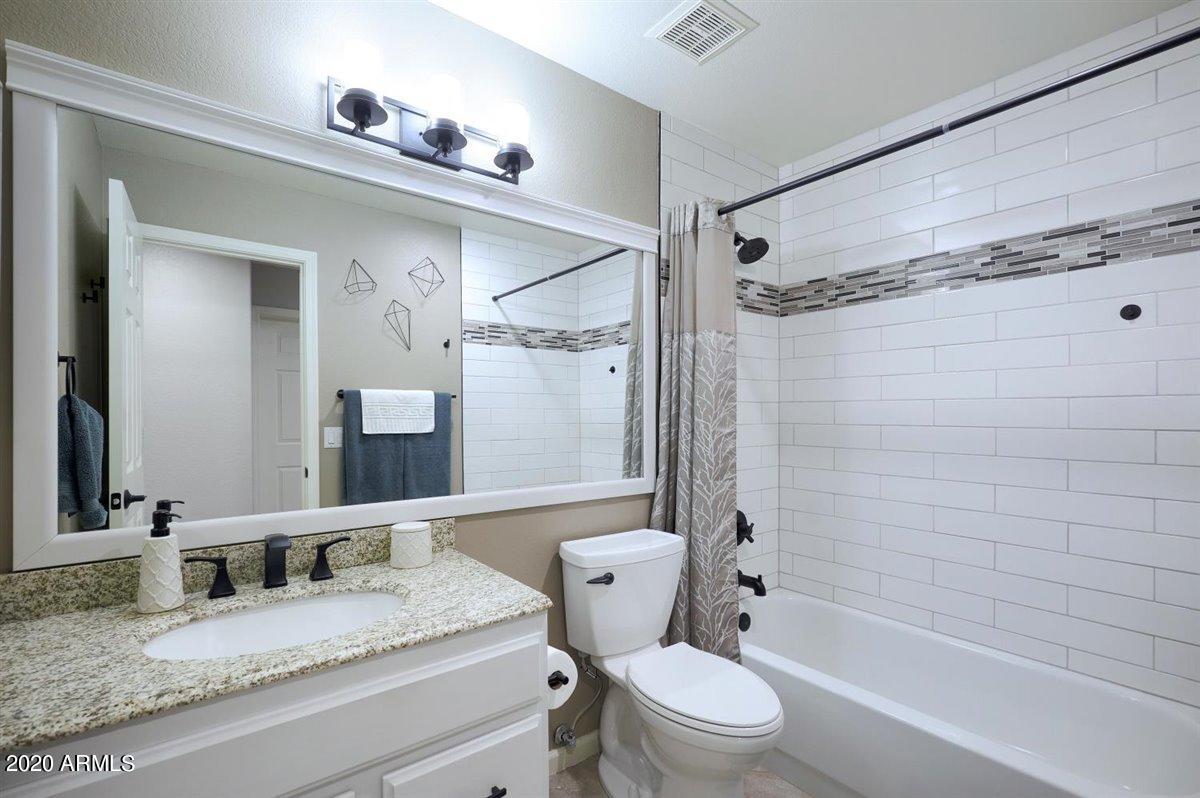 3408 East Clark Road Phoenix, AZ 85050 - Photo 24 of 34 main bath