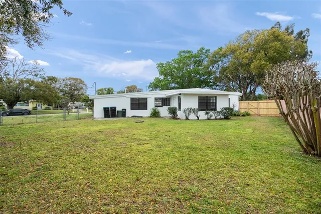 $2,250 | 6045 Dogwood Drive, Orlando, FL 32807