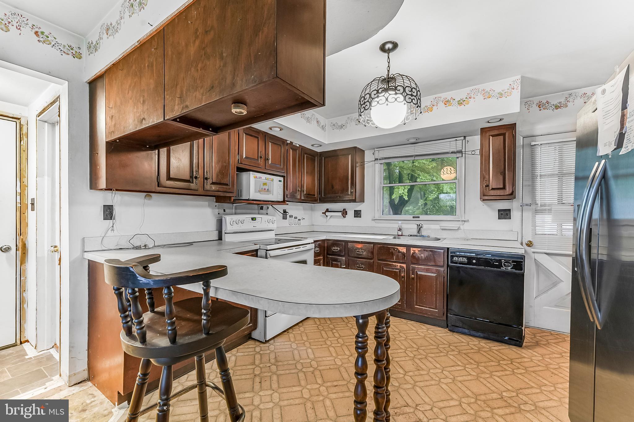 5540 Chelsea Road Upper Chichester, PA 19014 - Photo 7 of 31 Gallery Image 7