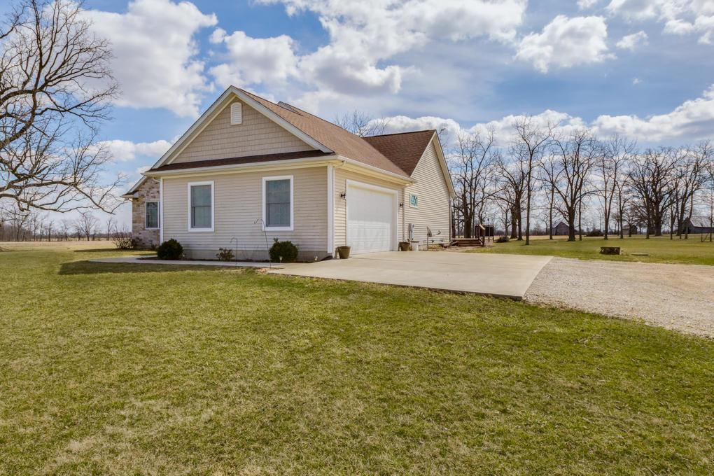 3875 Moorman Road Mount Sterling, OH 43143 - Photo 9 of 19 Gallery Image 9