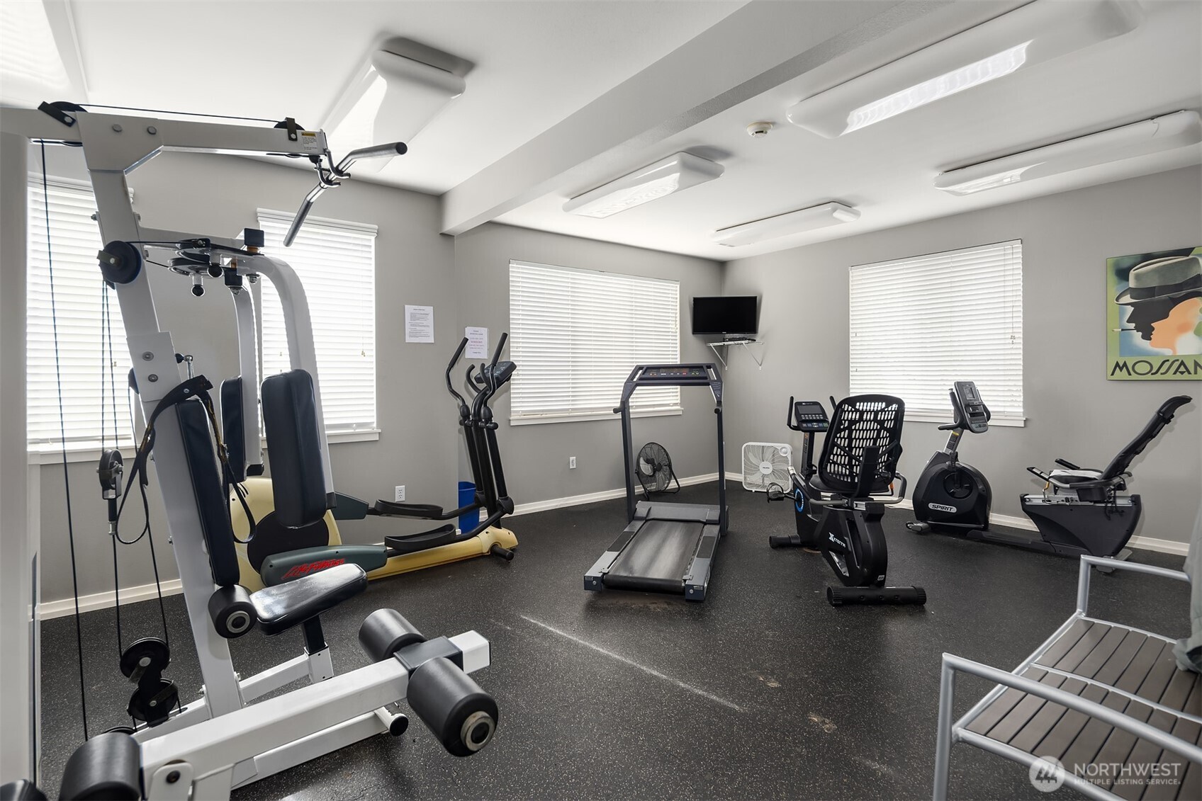325 South 51st Street, Unit A Renton, WA 98055 - Photo 34 of 39 a view of a room with gym equipment
