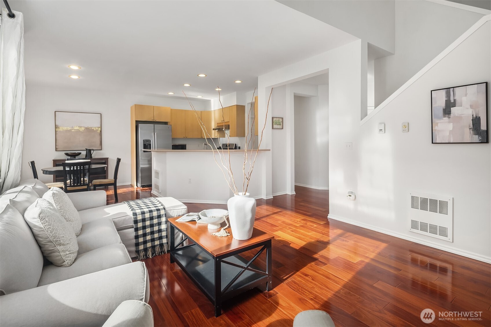 325 South 51st Street, Unit A Renton, WA 98055 - Photo 9 of 39