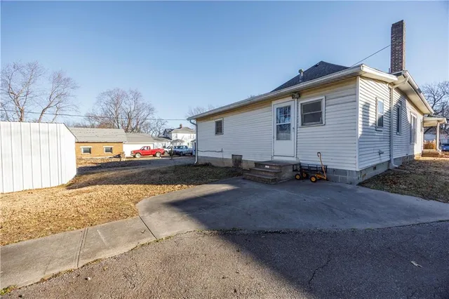 $125,000 | 619 North 6th Street, Fredonia, KS 66736
