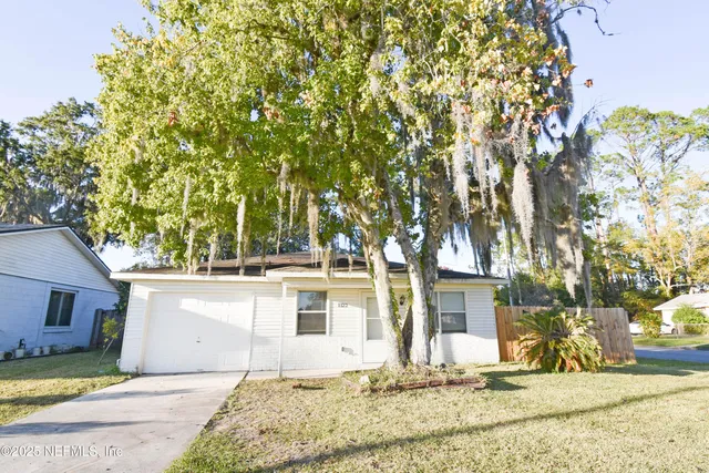 $229,000 | 1122 North Street, Green Cove Springs, FL 32043