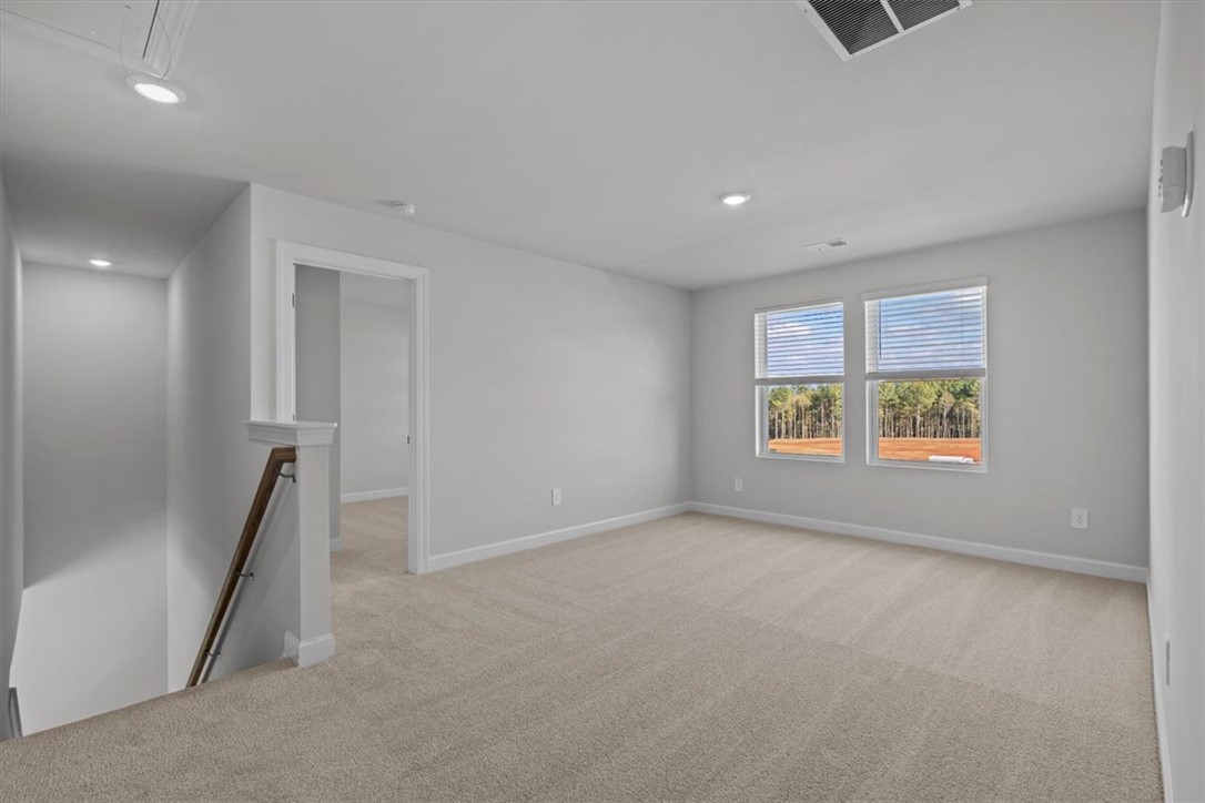 815 Penfold Pointe Wellford, SC 29385 - Photo 11 of 34