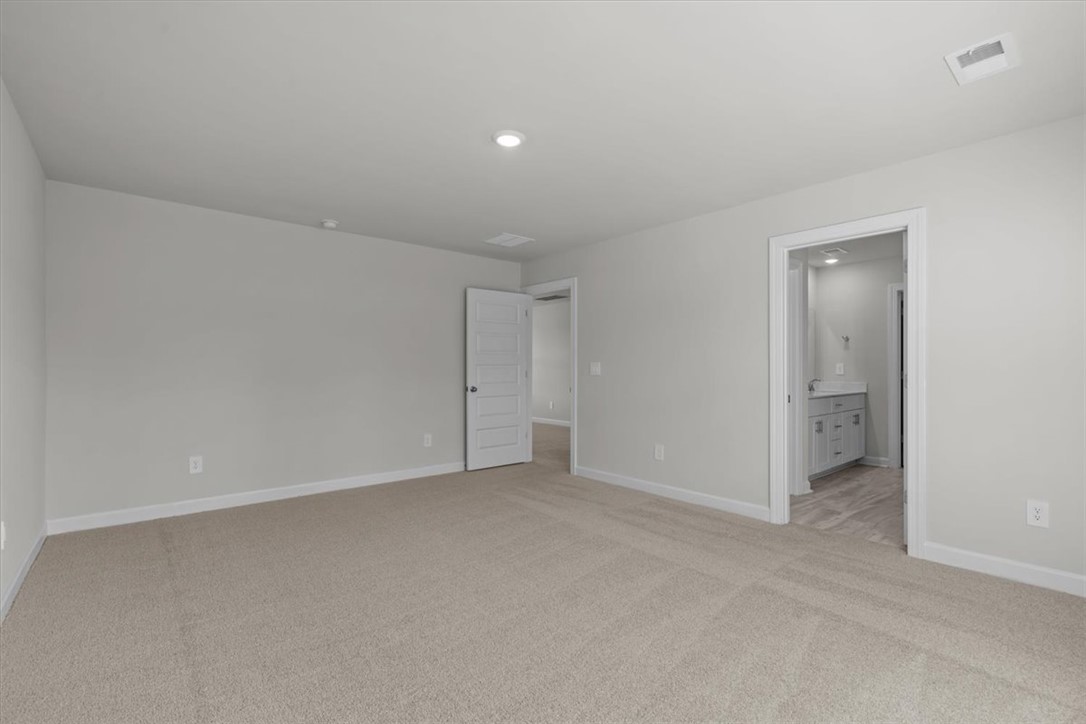 815 Penfold Pointe Wellford, SC 29385 - Photo 19 of 34