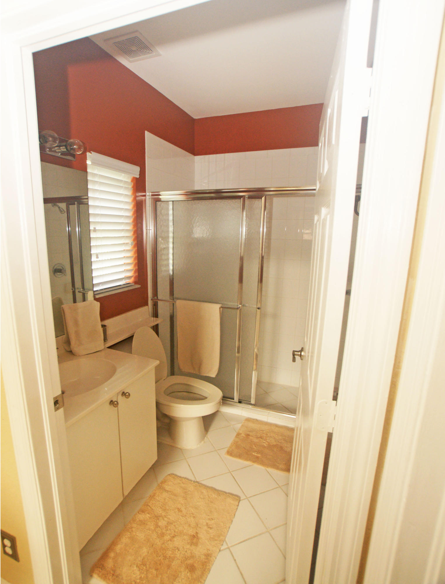 12323 Antille Drive Boca Raton, FL 33428 - Photo 21 of 43 3RD BATHROOM -- CABANA BATH