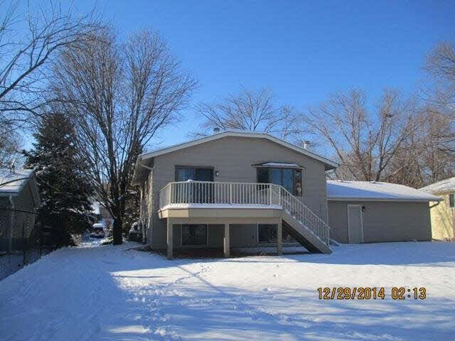 12122 Robin Road Maple Grove, MN 55369 - Photo 8 of 13 Gallery Image 8