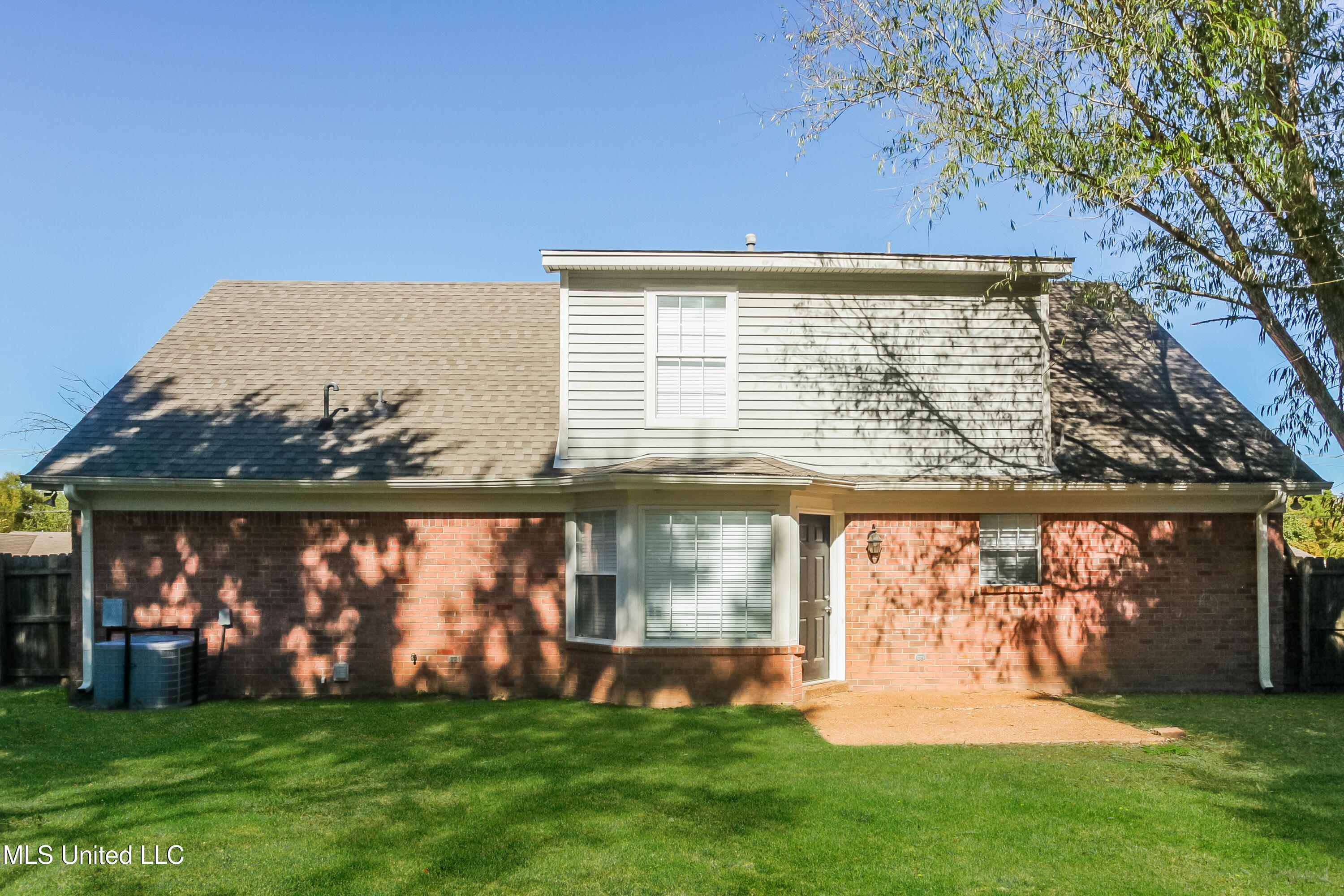 6181 Liberty Estates Drive Walls, MS 38680 - Photo 15 of 15 016-photo-rear-view-14941752