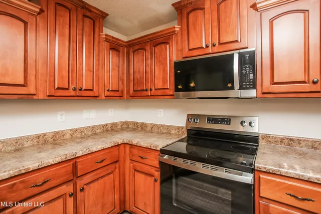 $1,970 | 6181 Liberty Estates Drive, Walls, MS 38680