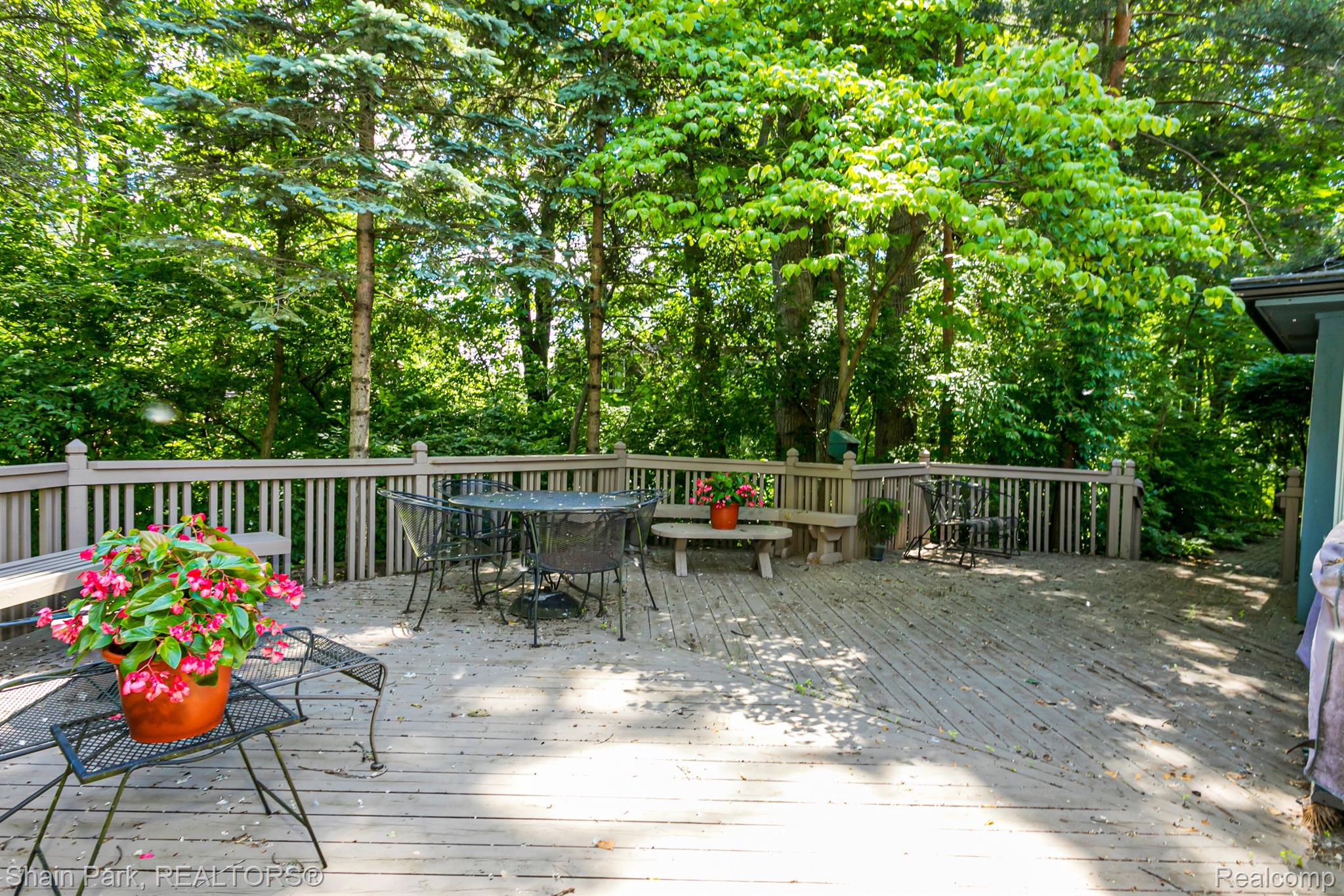 4878 Napier Road Canton, MI 48187 - Photo 38 of 45