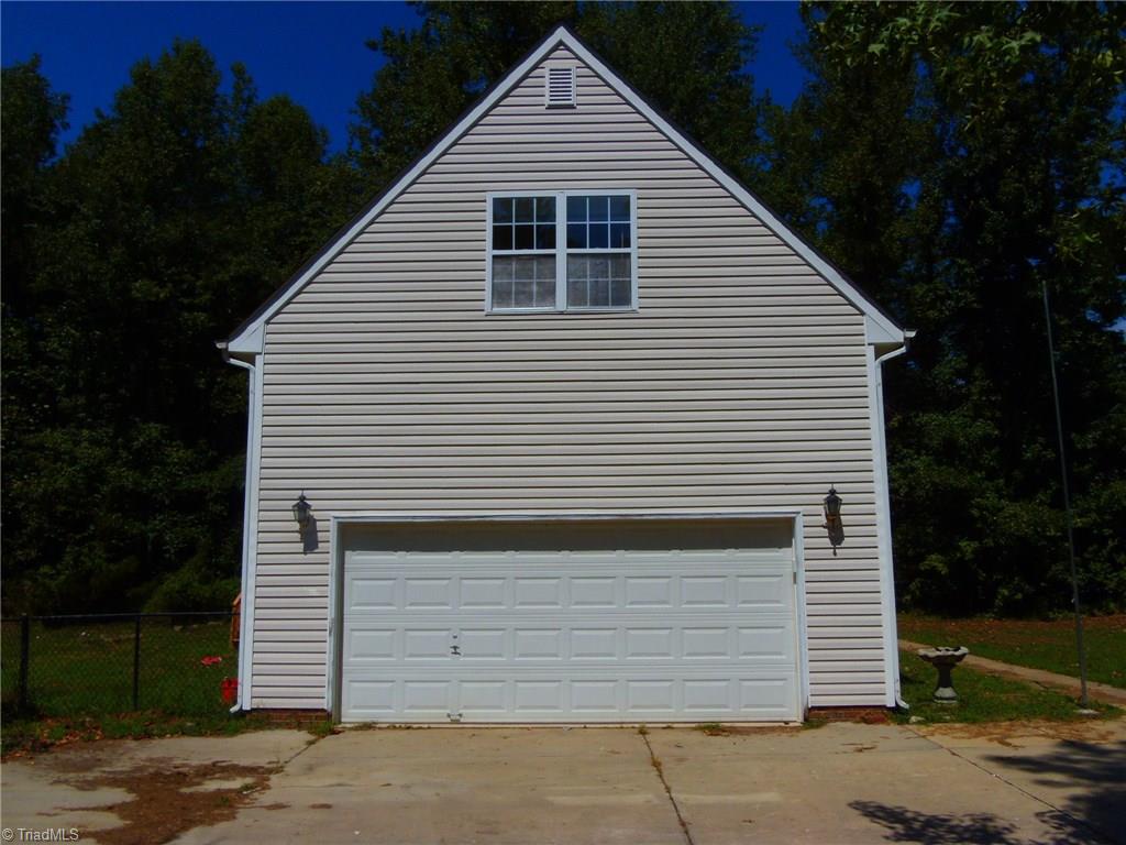 5304 Running Mead Road Pleasant Garden, NC 27313 - Photo 2 of 22 Gallery Image 2