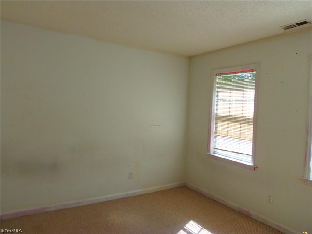 5304 Running Mead Road Pleasant Garden, NC 27313 - Photo 14 of 22 Gallery Image 14
