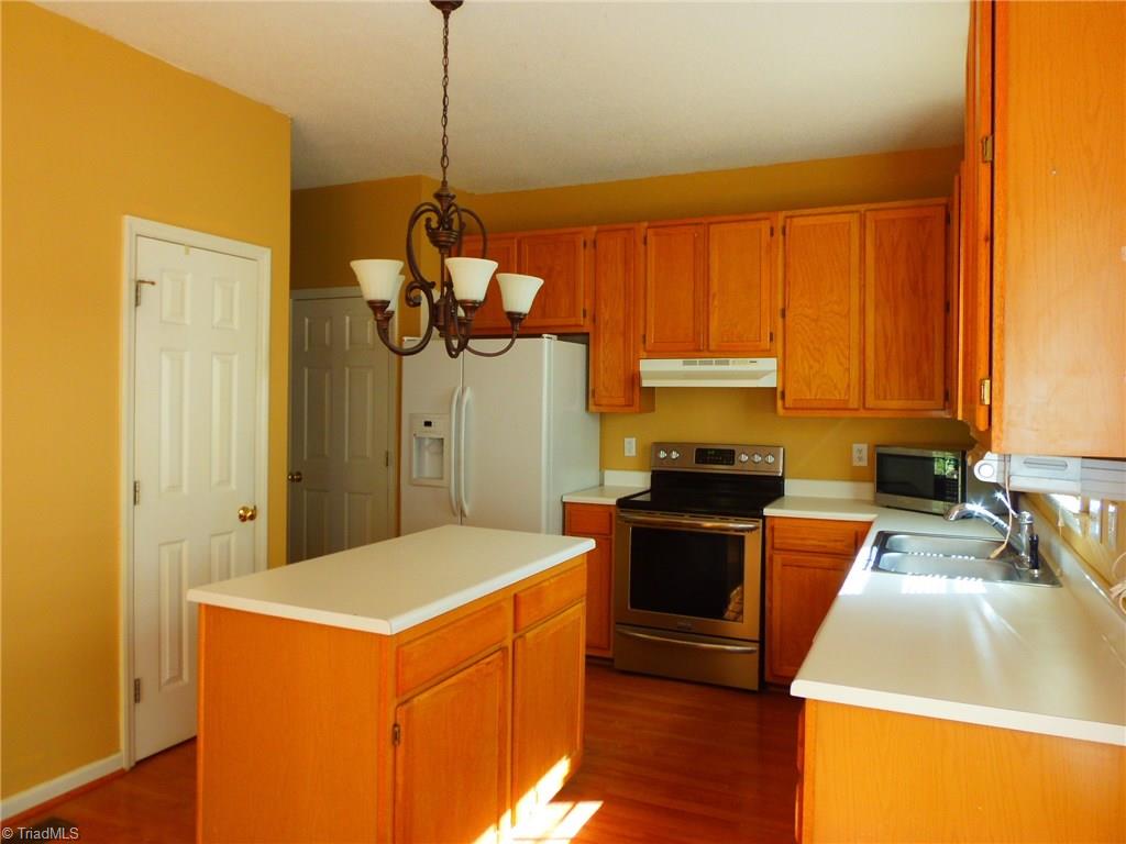5304 Running Mead Road Pleasant Garden, NC 27313 - Photo 8 of 22 Gallery Image 8