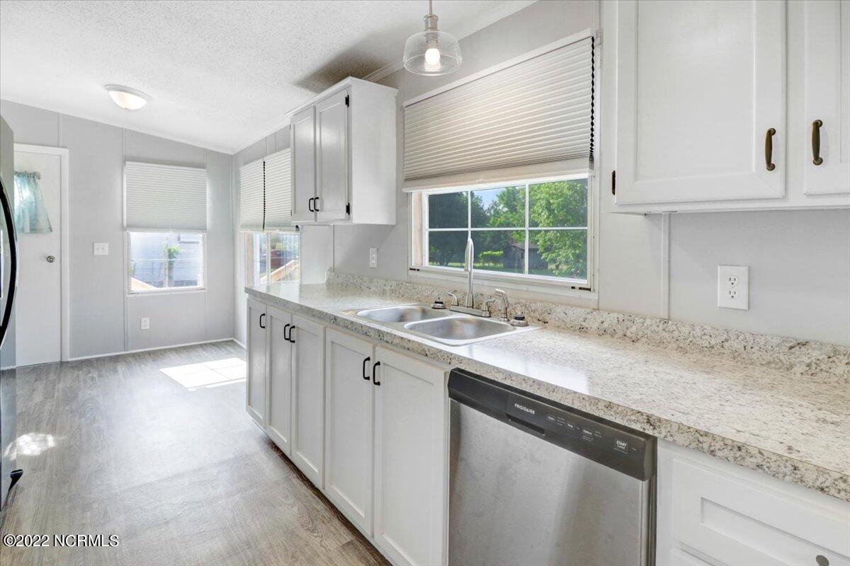 5385 Barber Road Seven Springs, NC 28578 - Photo 16 of 28 Kitchen