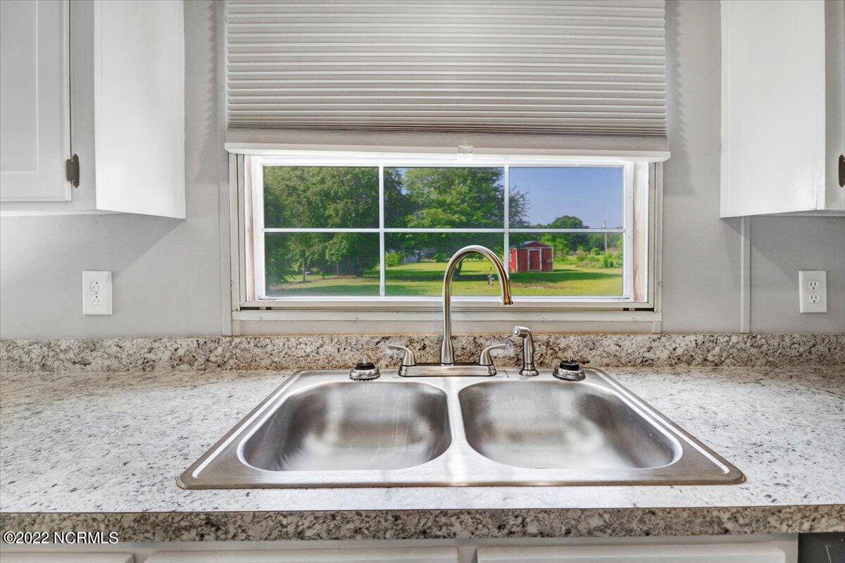 5385 Barber Road Seven Springs, NC 28578 - Photo 17 of 28 Kitchen