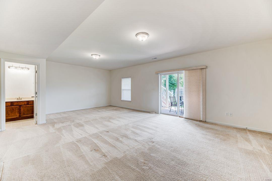 443 Maple Rise Path Chesterfield, MO 63005 - Photo 17 of 25 Gallery Image 17