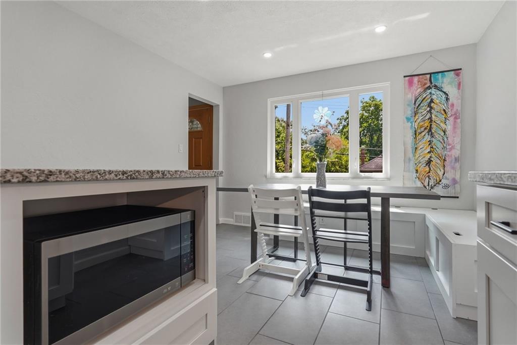 215 Forest Hills Road Pittsburgh, PA 15221 - Photo 20 of 47 Gallery Image 20