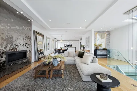 $7,495,000 | 2434 Manhattan Avenue, Hermosa Beach, CA 90254