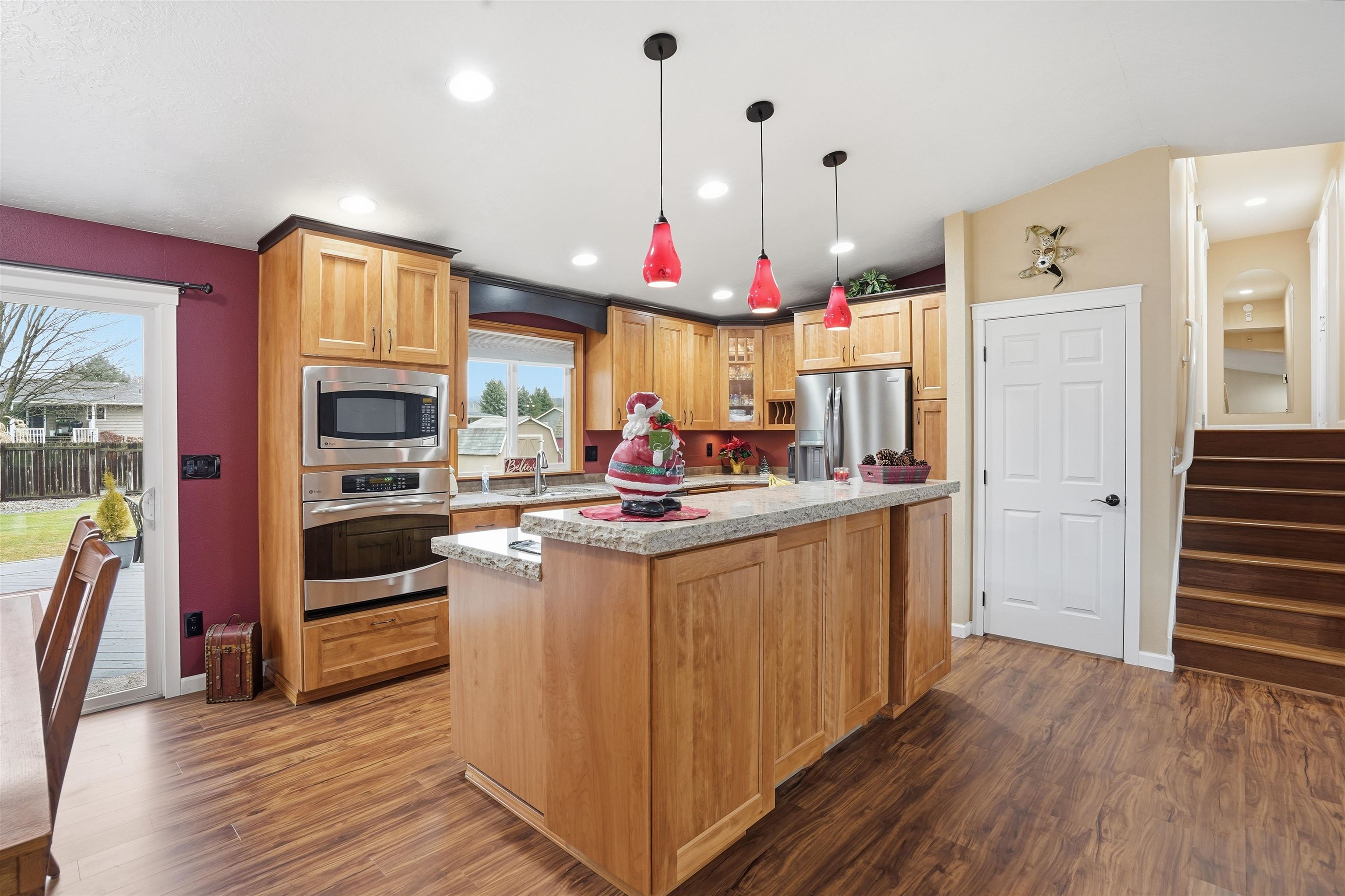 3527 South Bowdish Road Spokane Valley, WA 99206 - Photo 11 of 47