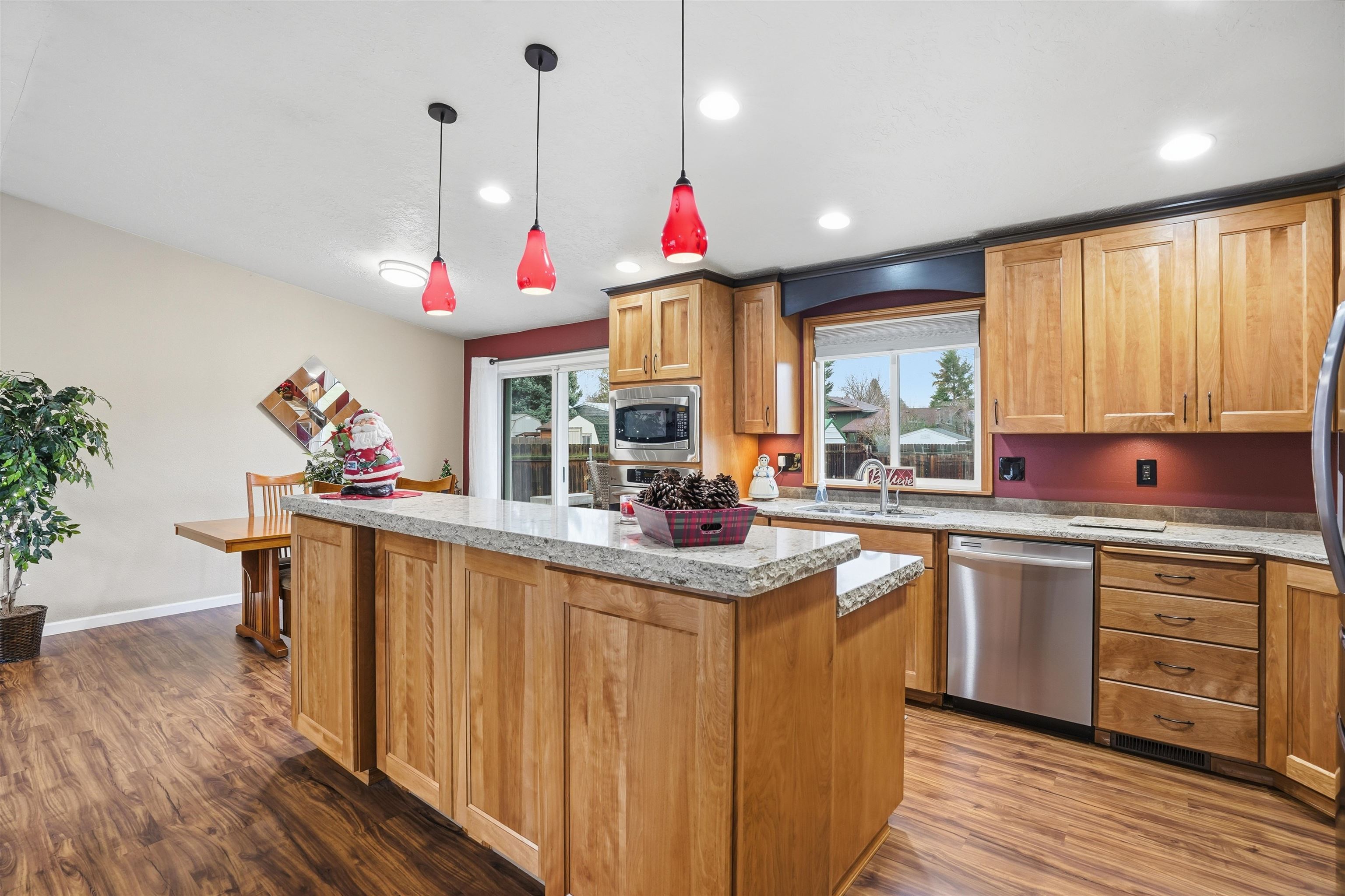 3527 South Bowdish Road Spokane Valley, WA 99206 - Photo 13 of 47